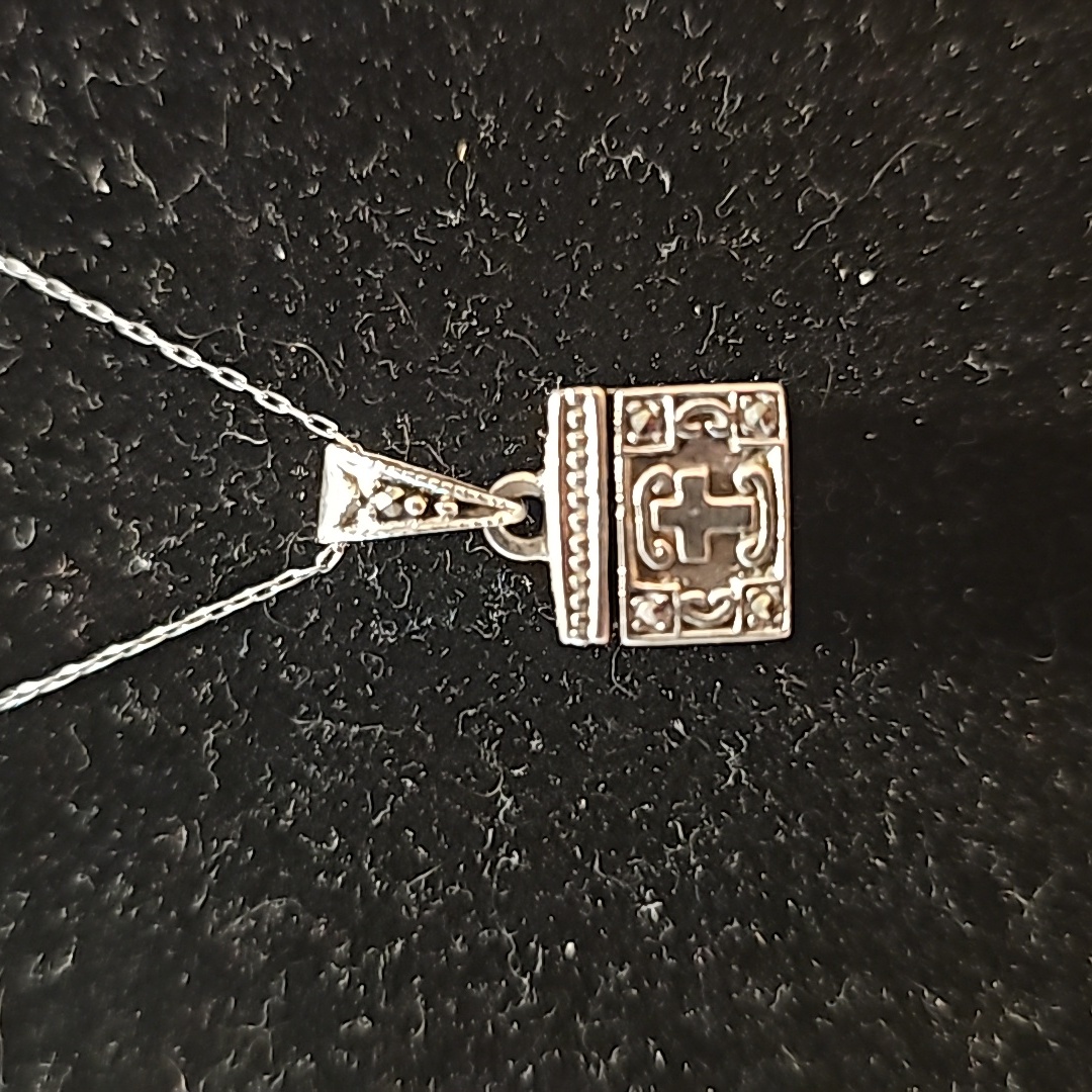 Marcasite Prayer Box Charm